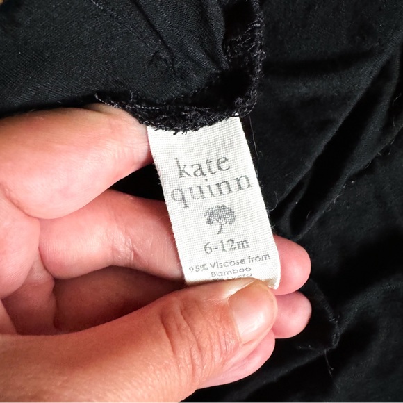 Kate Quinn • Bloomer - Picture 4 of 4